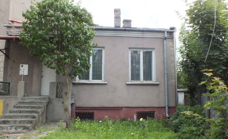 dom na sprzedaż - Ostrowiec Świętokrzyski, Centrum