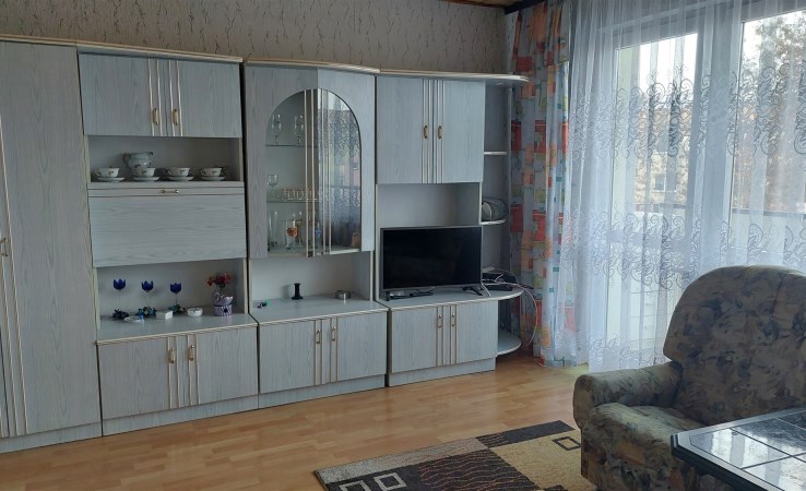 mieszkanie na sprzedaż - Ostrowiec Świętokrzyski, Stawki