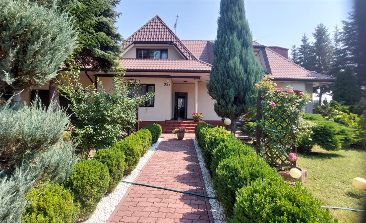 dom na sprzedaż - Ostrowiec Świętokrzyski
